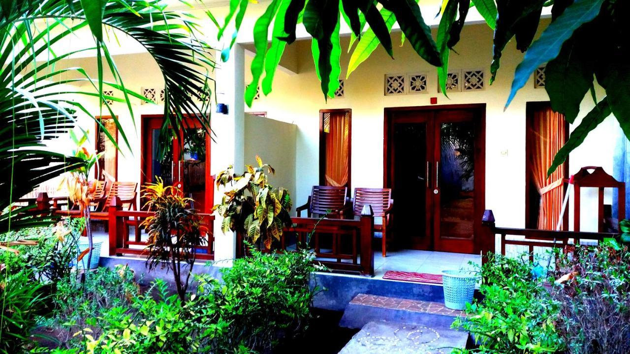 Bias Bungalows Gili Islands Exterior photo